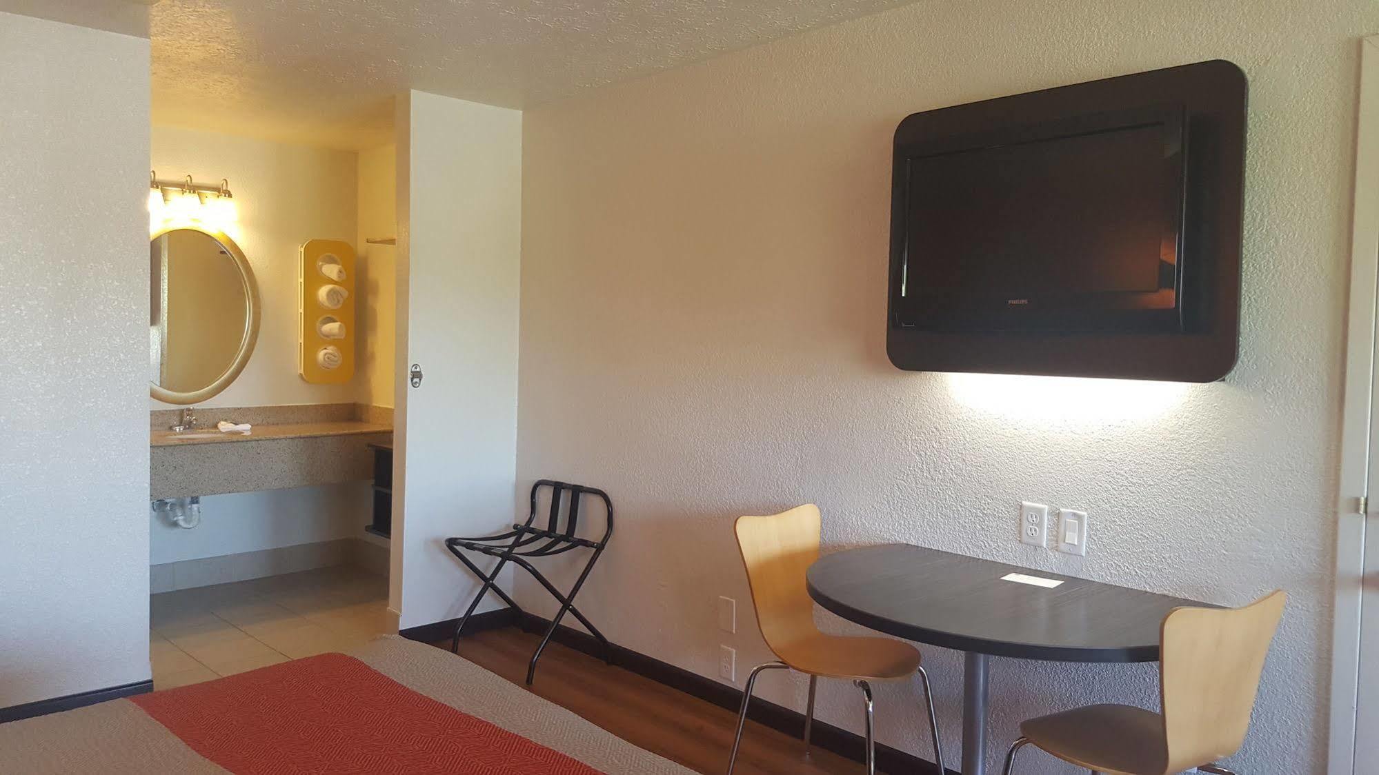 Motel 6-Columbus, Oh - Osu Exterior foto