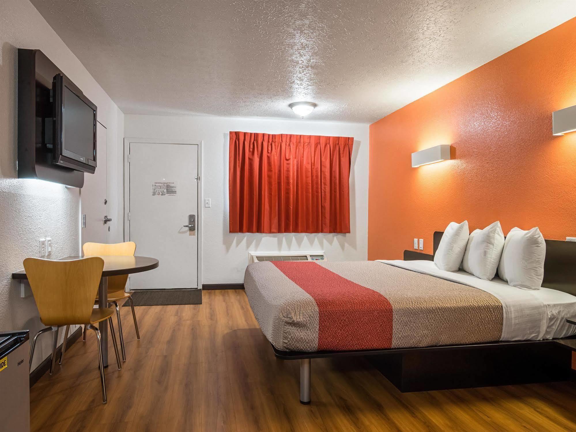 Motel 6-Columbus, Oh - Osu Exterior foto
